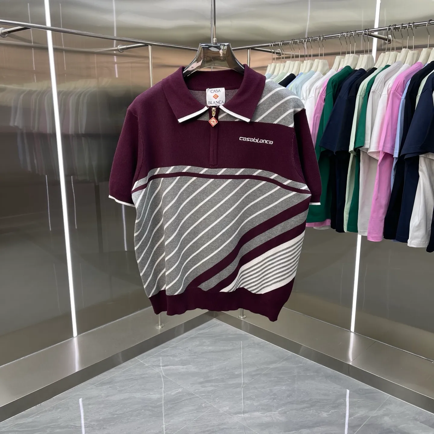CASABLANCA Casablanca sweater trousers suit. Original development. Comfortable upper body. Imported equipment. Original high-density embroidered seal. Two-color splicing. Hand-sewn cuffs + hem. Factory OEM for domestic first-line brands. Impeccable workmanship. Sizes: S M L XL XXL